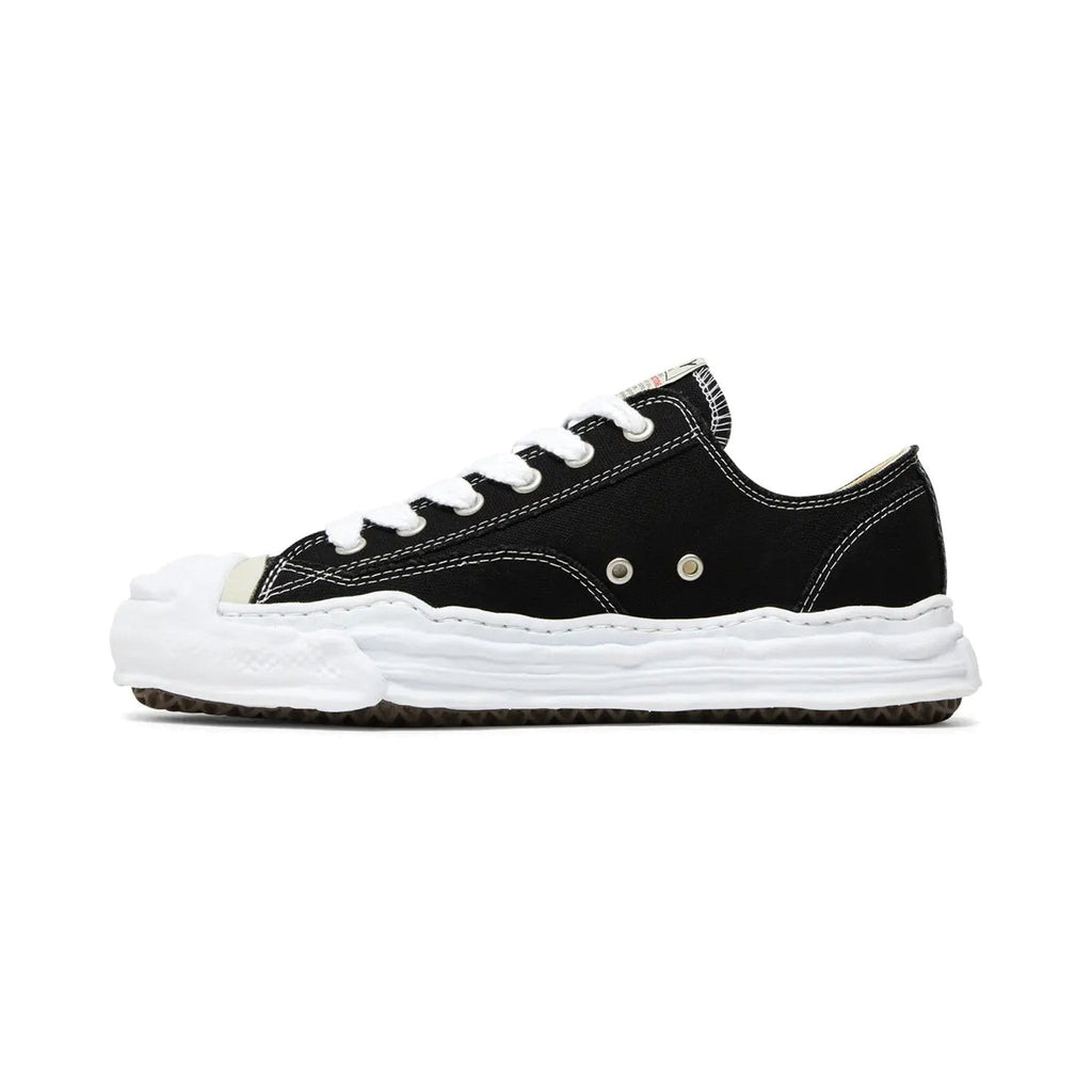 Maison Mihara Yasuhiro Hank OG Sole Canvas Low 'Black/White' (A05FW702)