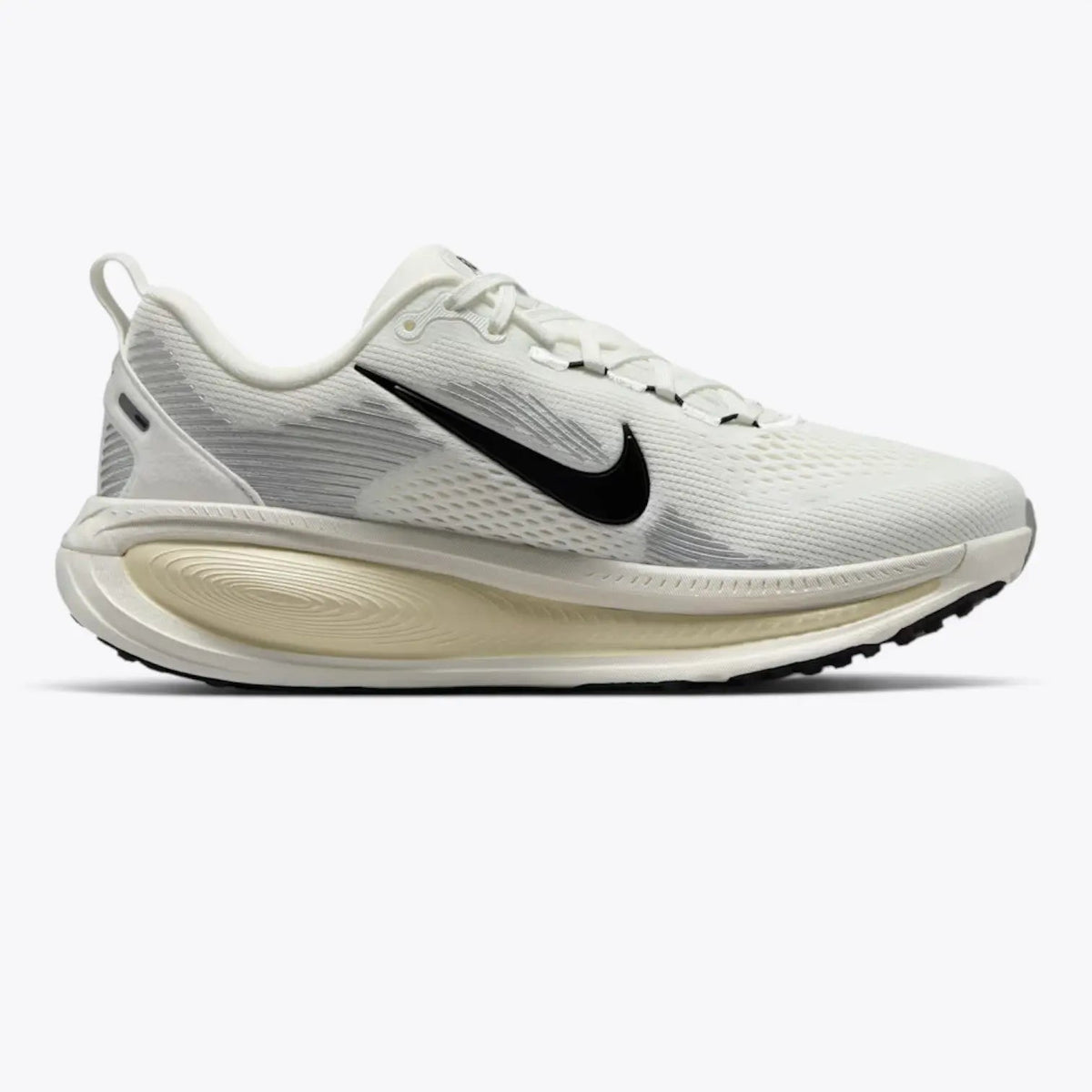 Nike Vomero 18 Road Running Shoes - Summit White / Coconut Milk